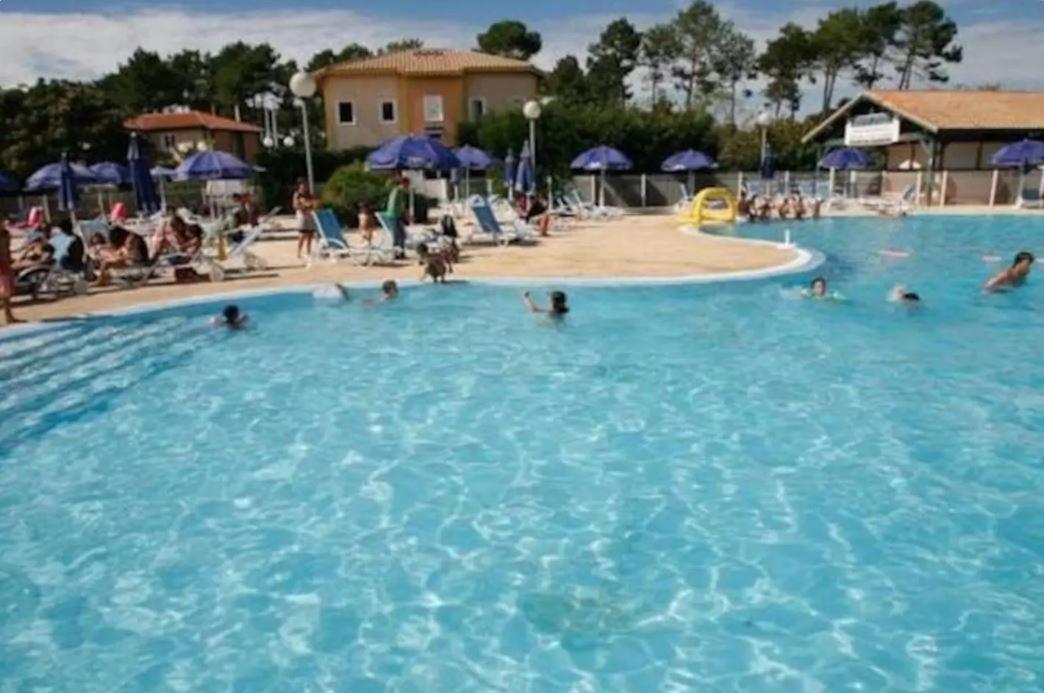 Maisonnette 5 Personnes Dans Residence Avec Piscine 苏斯通 外观 照片